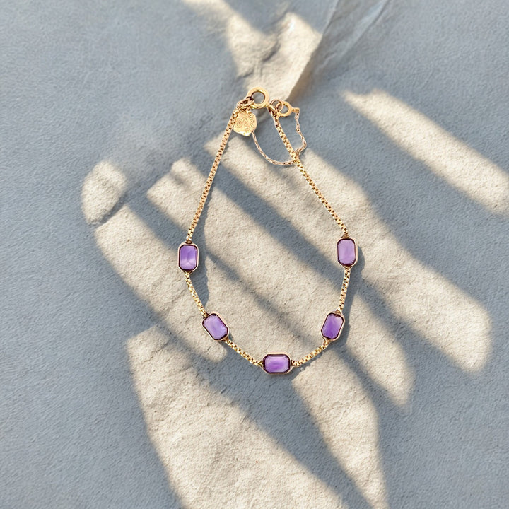 Vintage Amethyst Bracelet in 14K Yellow Gold