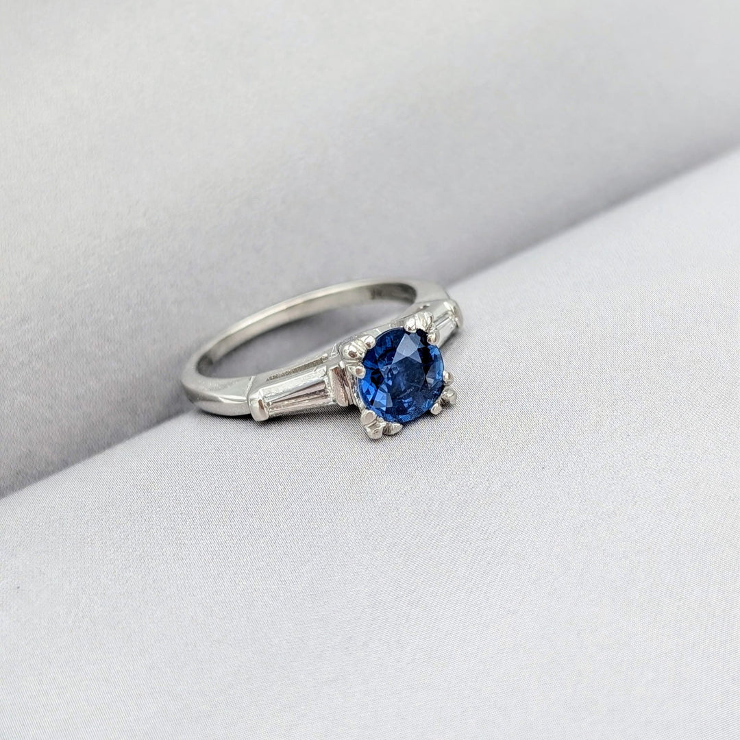 Round-Cut Blue Sapphire & Diamond Ring Set in Platinum
