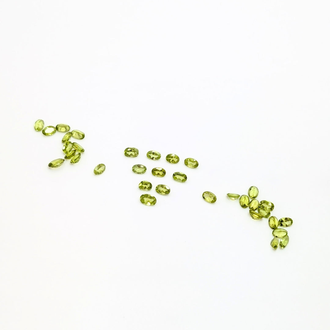 Oval-Cut Faceted Peridot Gemstones