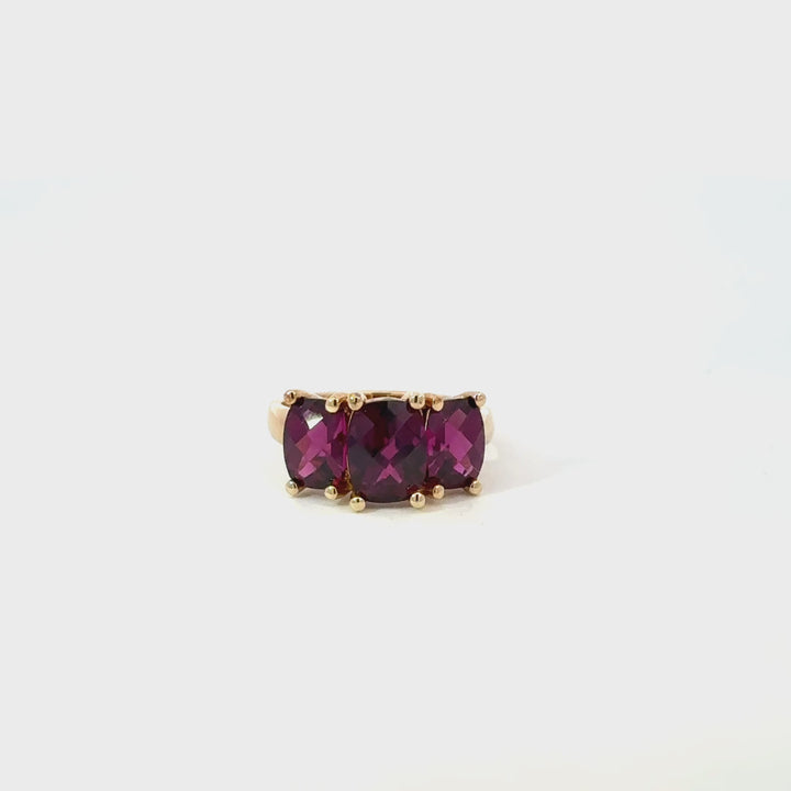 Vintage Cushion-Cut Rhodolite Garnet Ring in 14k Yellow Gold