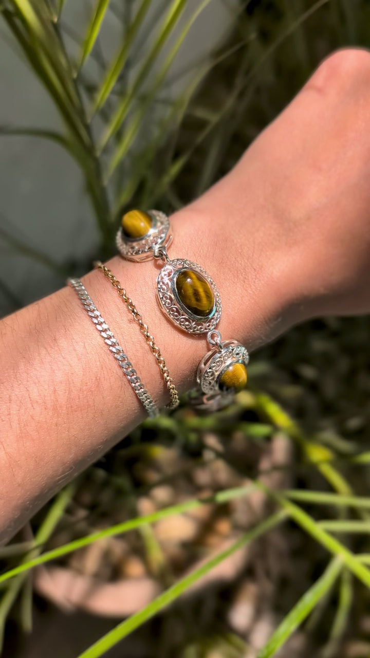 Vintage Tigers Eye Bracelet in Sterling Silver