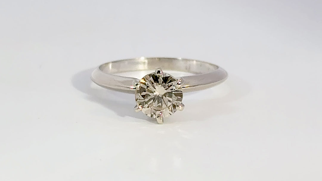 Round Brillant Cut Diamond Ring in 14K White Gold