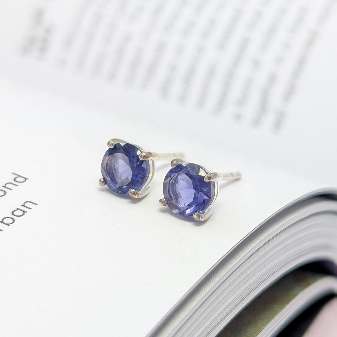 Type of Crystal: Iolite