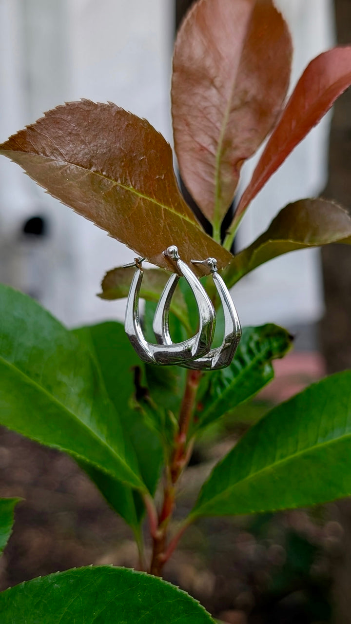 Vintage  Hoop Earrings in 14K White Gold