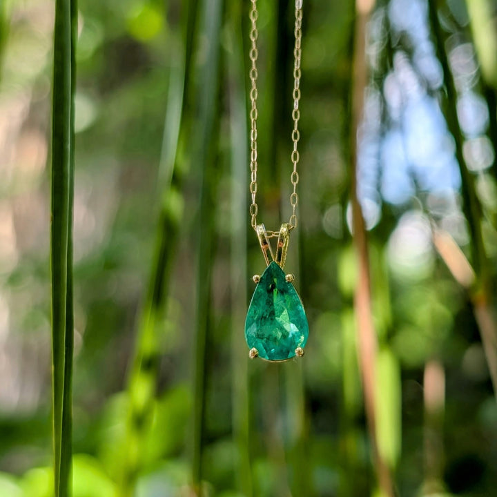 Pear cut Brazilian Emerald Necklace in 14k Yellow Gold