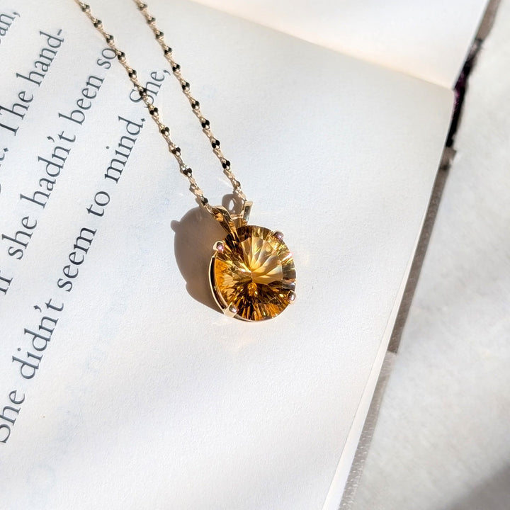 Vintage Concave Cut Citrine Necklace in 14K Yellow Gold