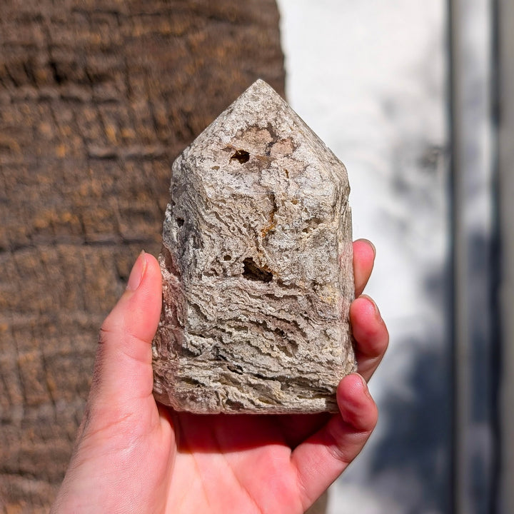 Thousand Layer Garden Quartz Polished Tower