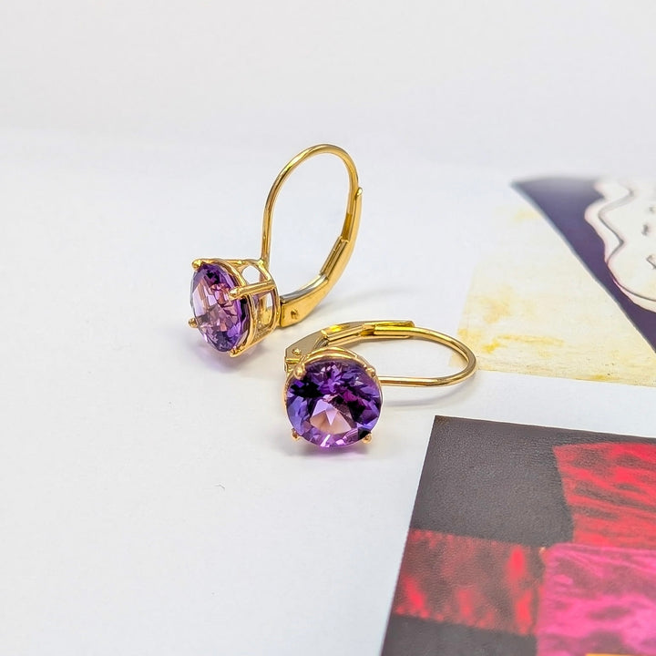 Amethyst Dangle Earrings in 14K Yellow Gold