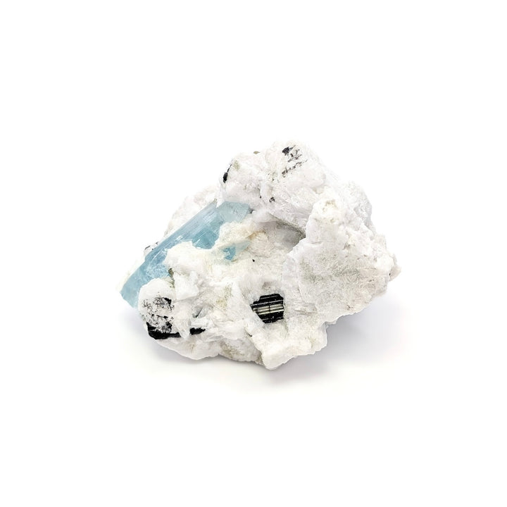 Aquamarine on Cleavelandite with Black Tourmaline