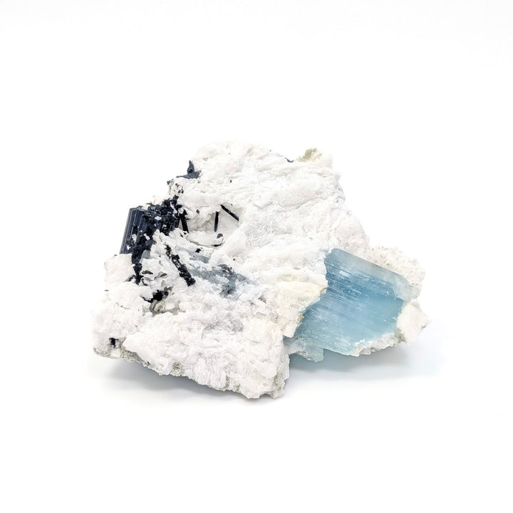 Aquamarine on Cleavelandite with Black Tourmaline