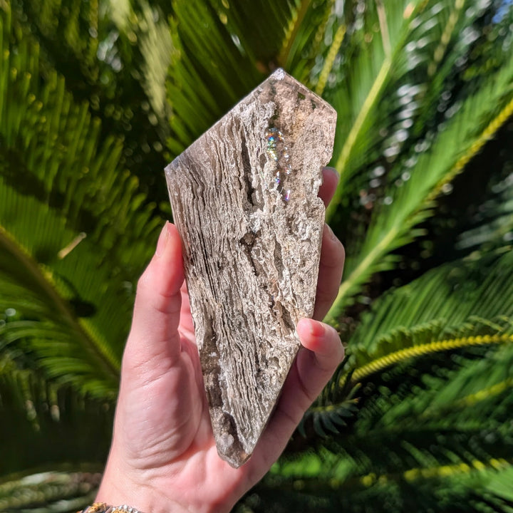 Thousand Layer Garden Quartz Slab With Rainbow