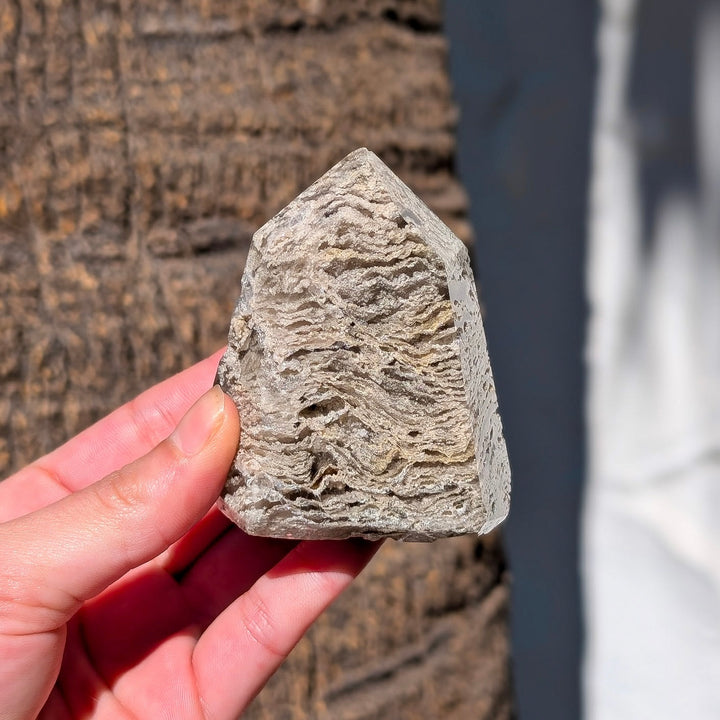 Thousand Layer Garden Quartz Polished Tower