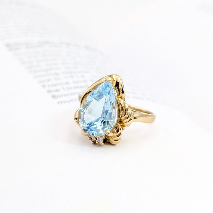 Vintage Blue Topaz & Diamond Ring in 14k Yellow Gold