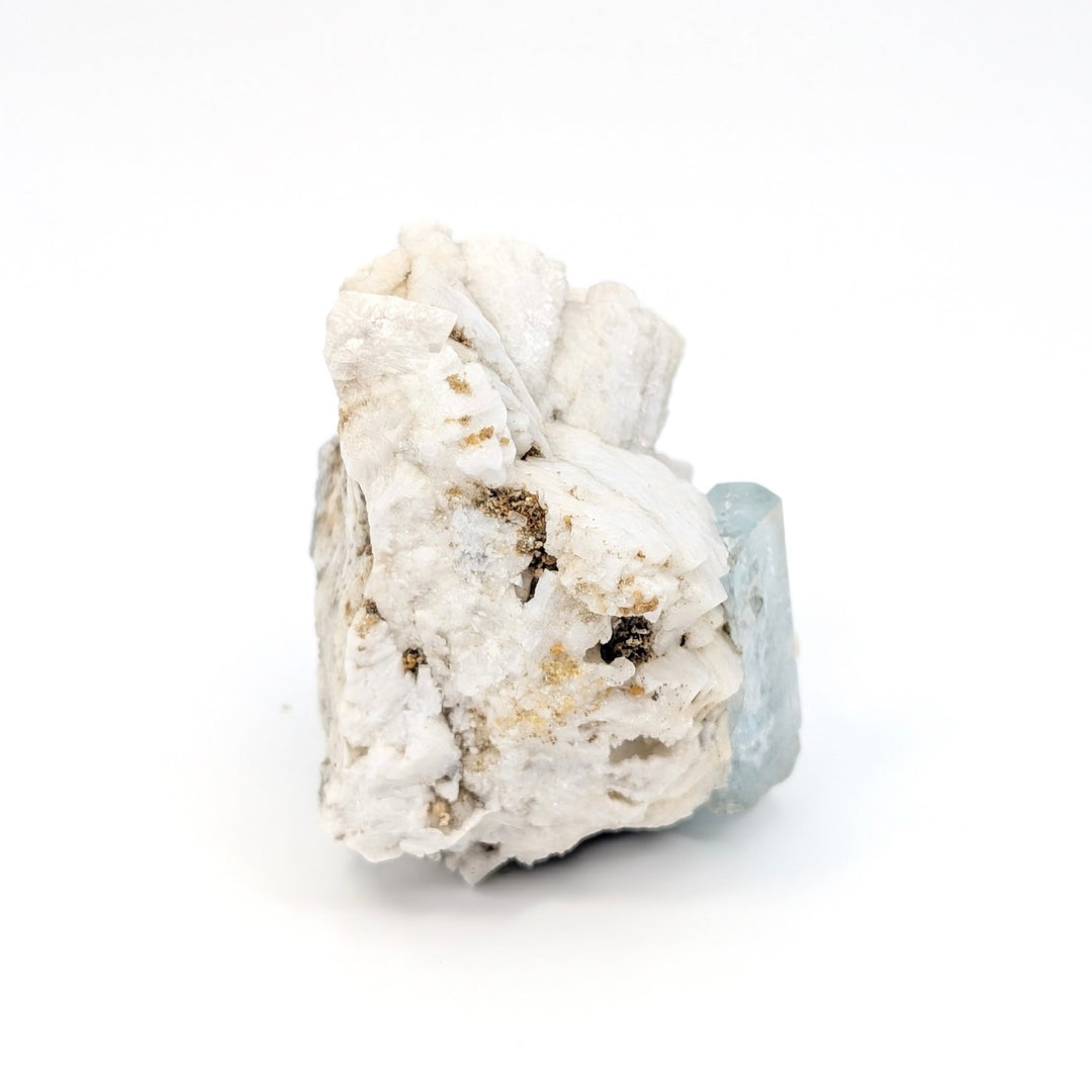Aquamarine on Cleavelandite with Muscovite