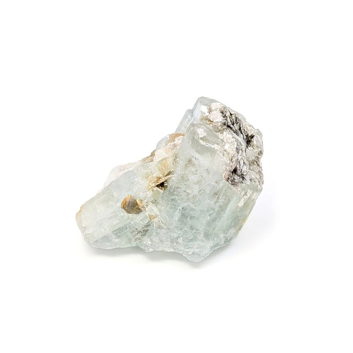 Aquamarine with Muscovite