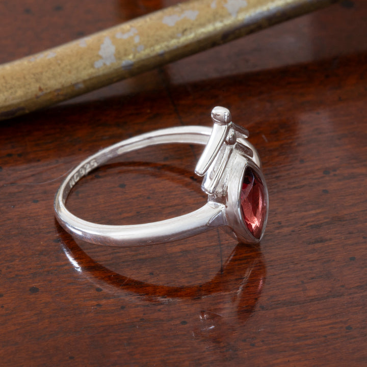 Garnet Wheat Ring in Sterling Silver