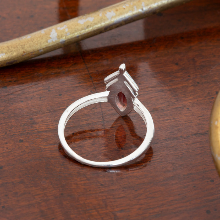 Garnet Wheat Ring in Sterling Silver