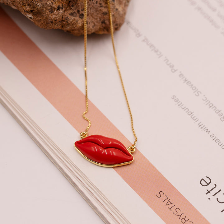 Italian Red Coral Full Lips Necklace in  Gold Vermeil