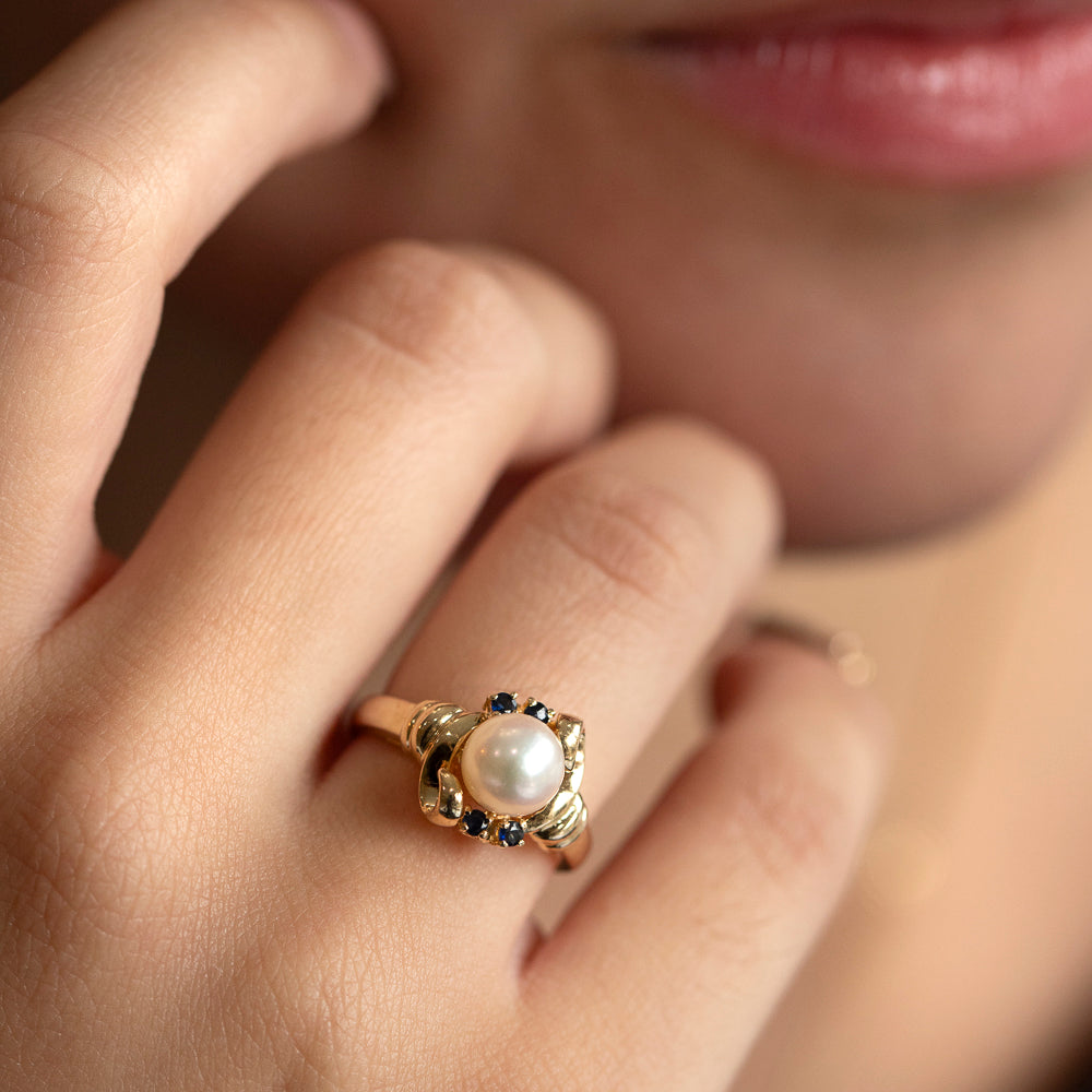 Vintage Pearl & Sapphire Ring in 14K Yellow Gold
