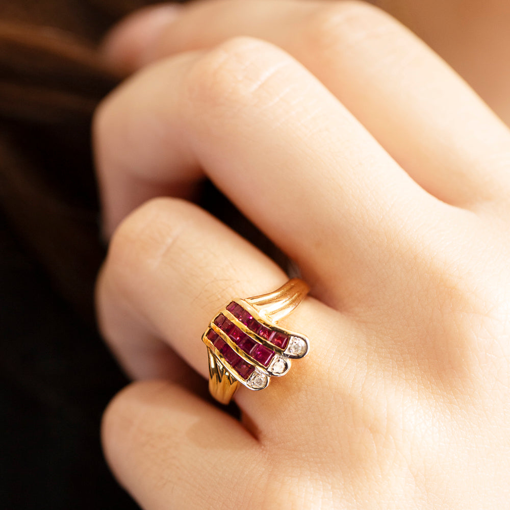 Vintage Ruby & Diamond Ring in 14K Yellow Gold