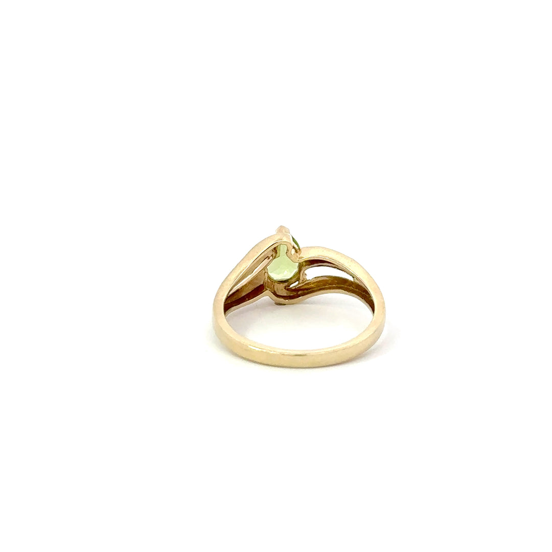 Vintage Peridot Bypass Ring in 10K Yellow Gold