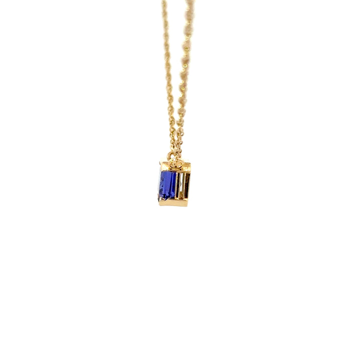 Vintage Tanzanite Necklace in 18K Yellow Gold