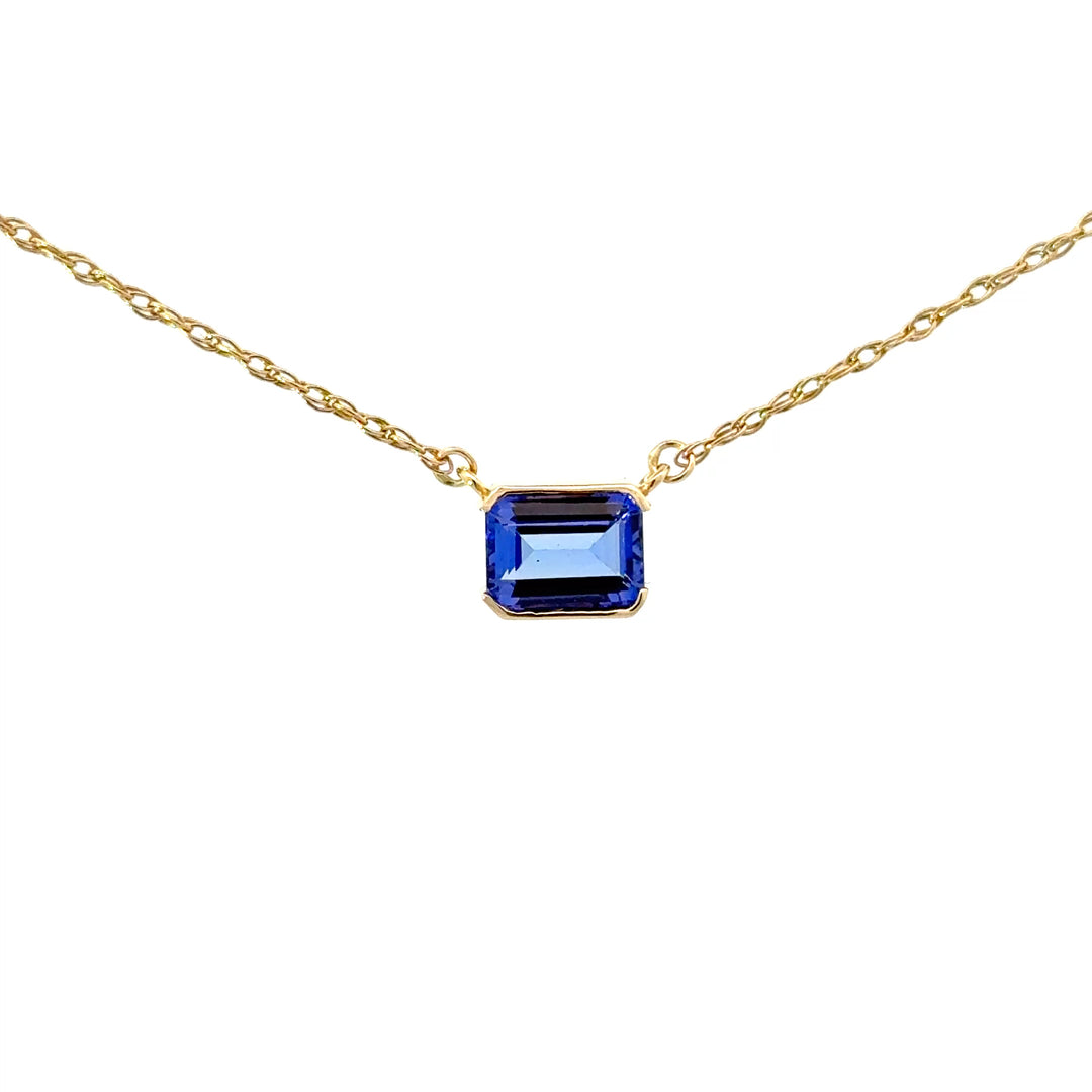 Vintage Tanzanite Necklace in 18K Yellow Gold