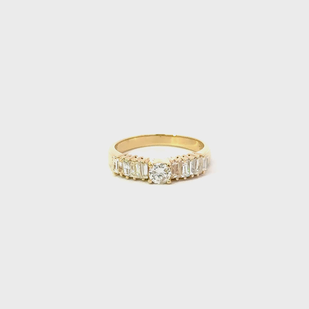 Vintage Diamond Ring in 14K Yellow Gold