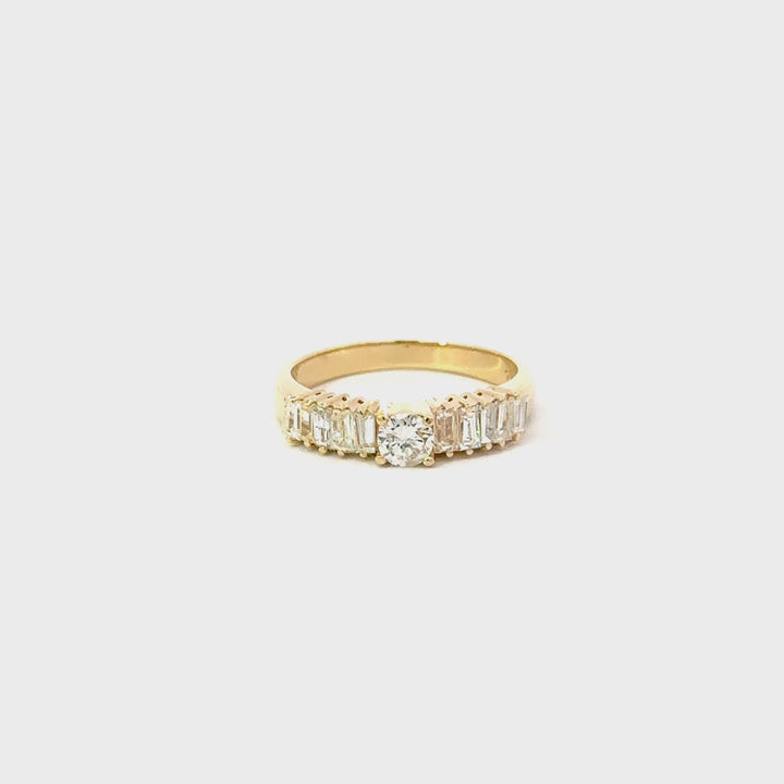 Vintage Diamond Ring in 14K Yellow Gold