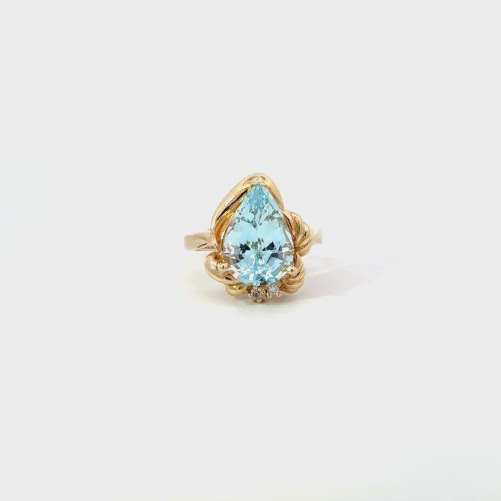 Vintage Blue Topaz & Diamond Ring in 14k Yellow Gold