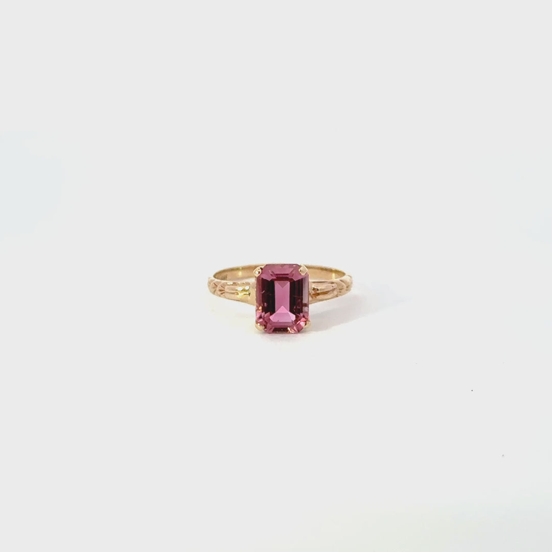 Vintage Pink Tourmaline Ring in 10K Yellow Gold