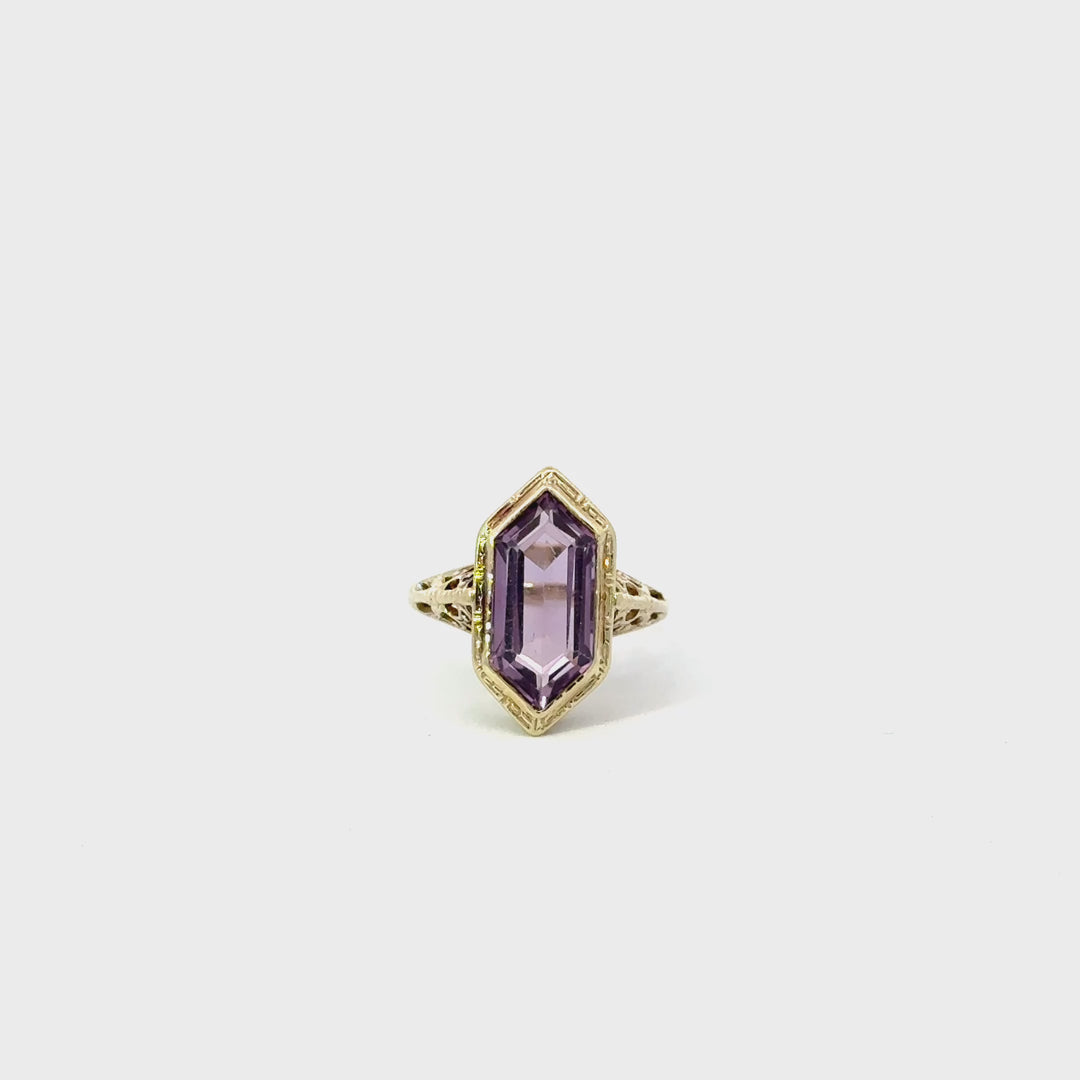 Vintage Elongated Hexagon Step-Cut Amethyst Ring in 14K Yellow Gold