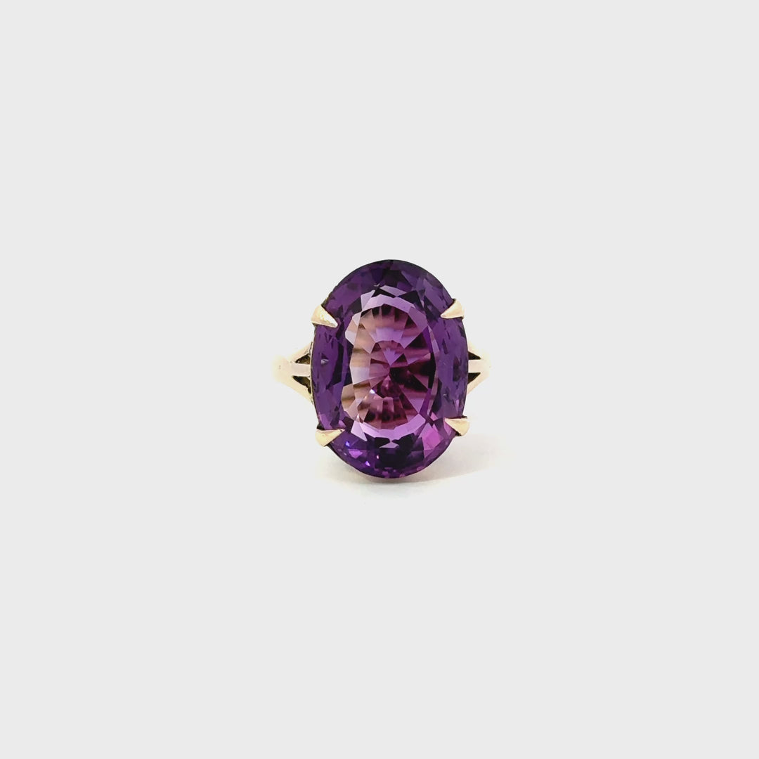 Vintage Amethyst Cocktail Ring in 14K Yellow Gold