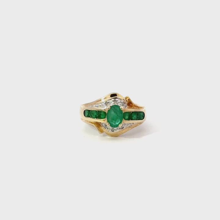 Vintage Emerald & Diamond Ring in 10K Yellow Gold