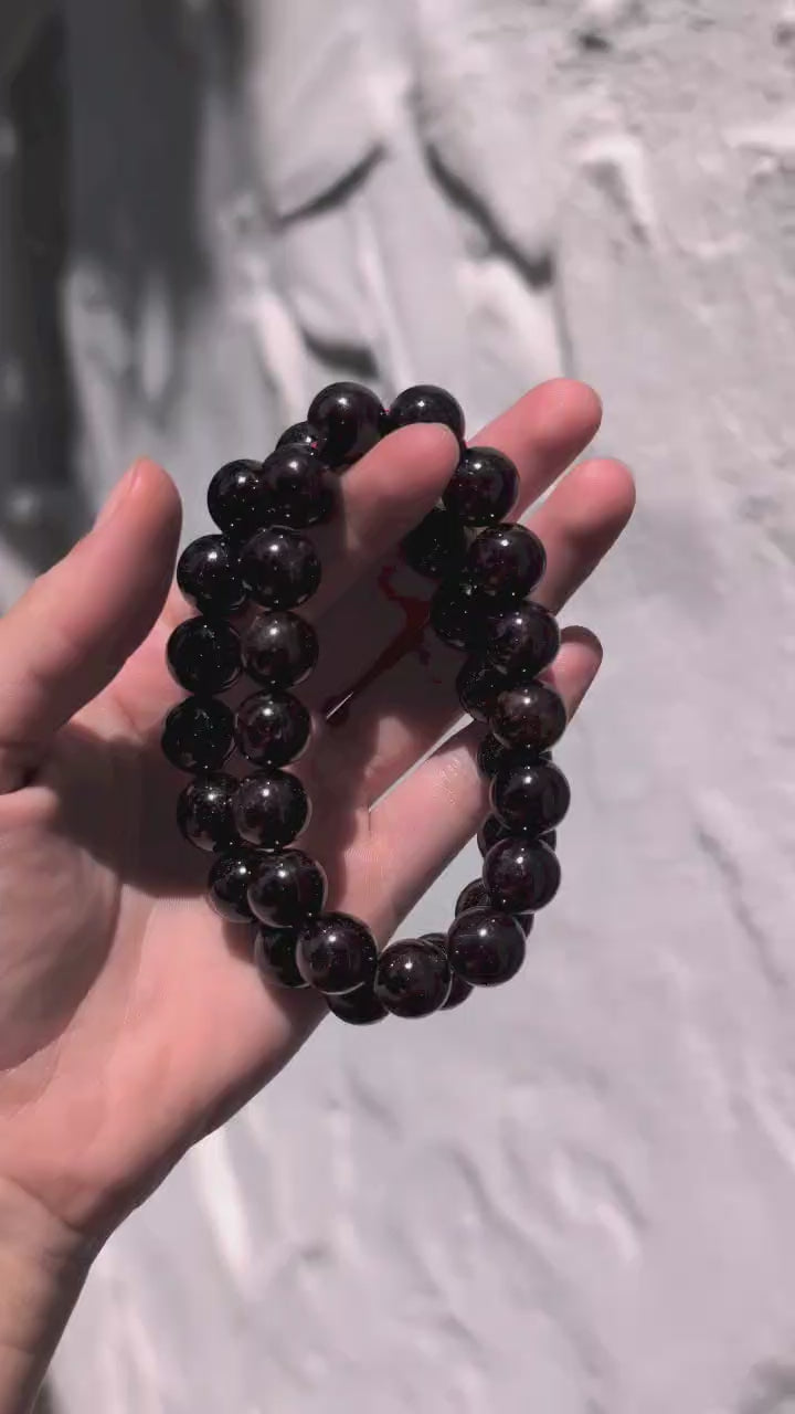 Star Garnet Beaded Bracelet – 13mm