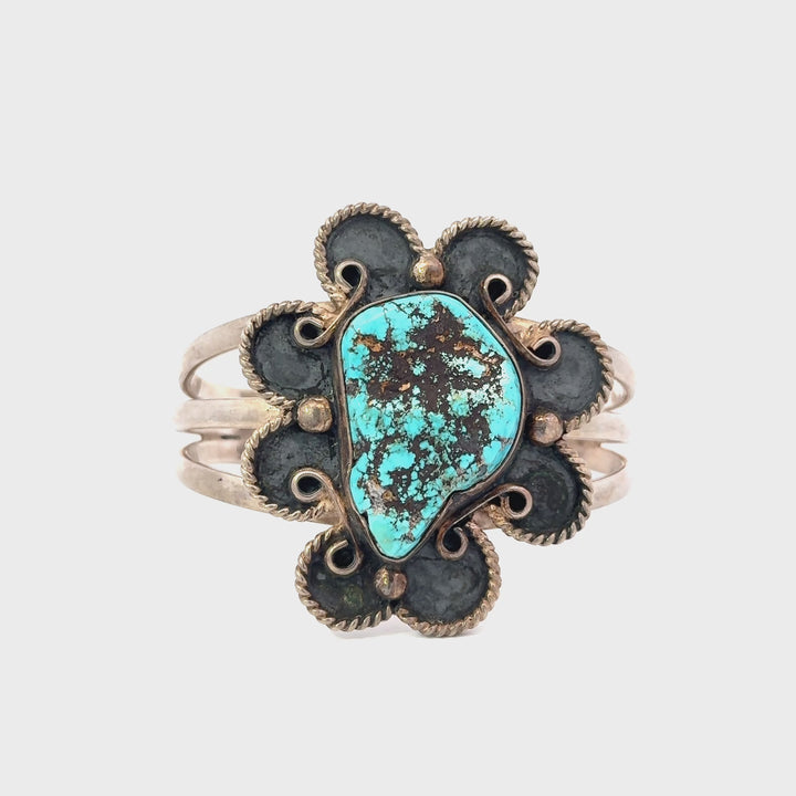 Vintage Navajo Turquoise Cuff Bracelet in Sterling Silver